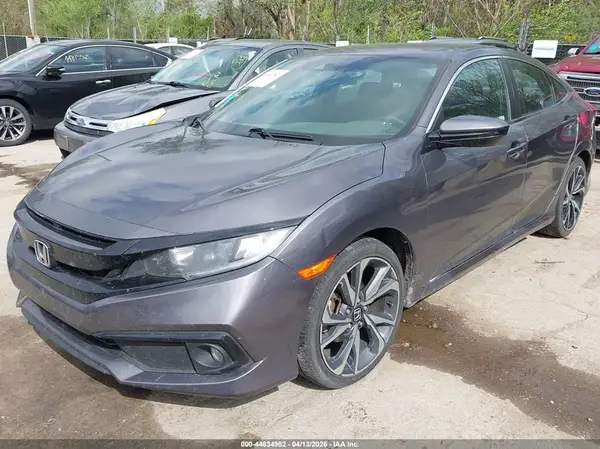2HGFC2F8XKH581324 2019 HONDA CIVIC - Image 2