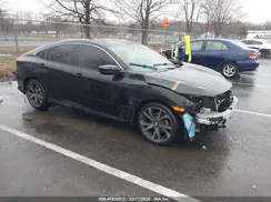 2HGFC2F8XKH590993 2019 HONDA CIVIC