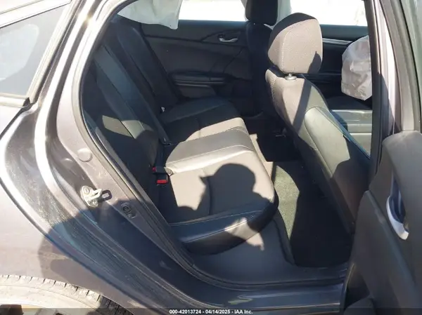 2HGFC2F8XKH598141 2019 HONDA CIVIC - Image 8