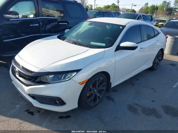 2HGFC2F8XLH584256 2020 HONDA CIVIC - Image 2