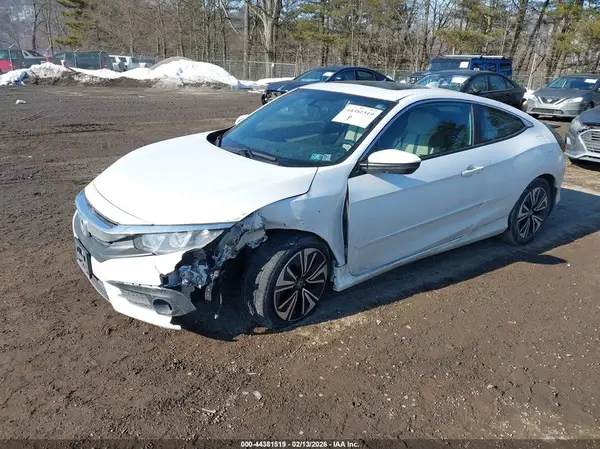 2HGFC3A31JH352191 2018 HONDA CIVIC - Image 2