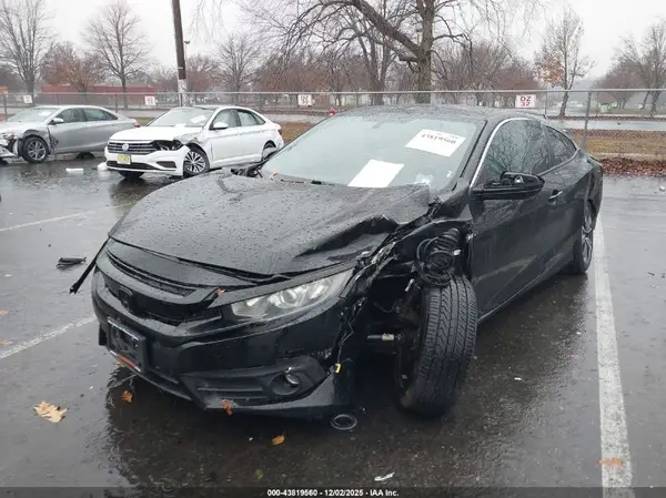 2HGFC3A32HH352050 2017 HONDA CIVIC - Image 2