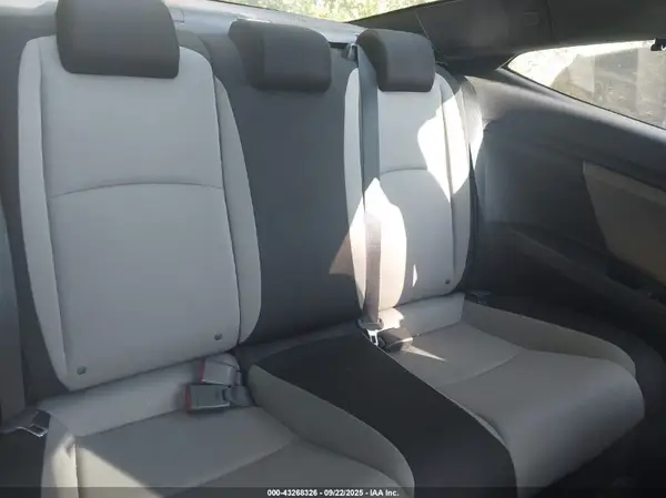 2HGFC3A32JH356928 2018 HONDA CIVIC - Image 8