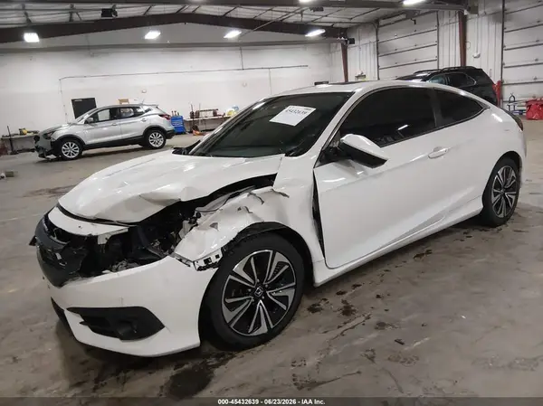 2HGFC3A33HH352025 2017 HONDA CIVIC - Image 2