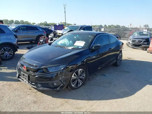 2HGFC3A36JH351070 2018 HONDA CIVIC - Image 2