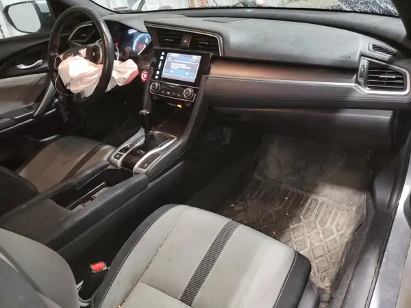 2HGFC3A37JH356925 2018 HONDA CIVIC - Image 8