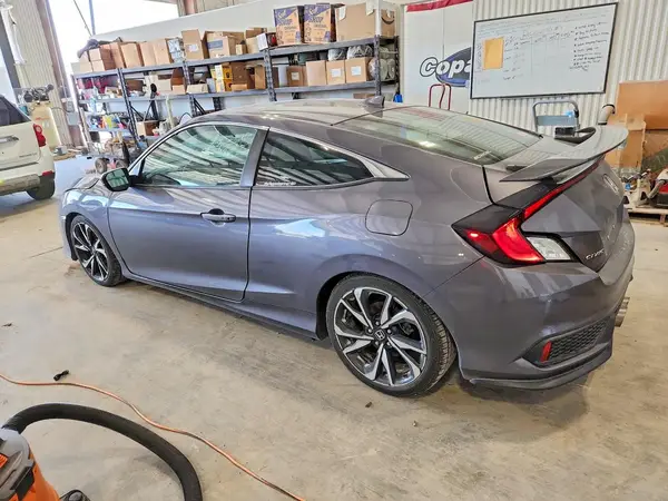 2HGFC3A50HH750410 2017 HONDA CIVIC - Image 2