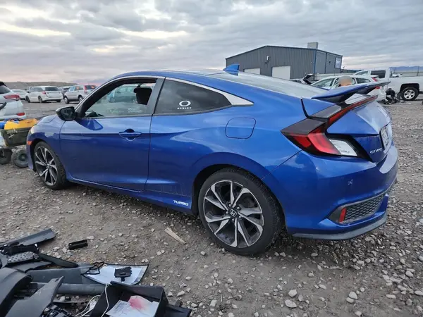 2HGFC3A50JH756763 2018 HONDA CIVIC - Image 2