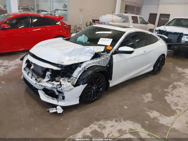 2HGFC3A50LH754532 2020 HONDA CIVIC - Image 2