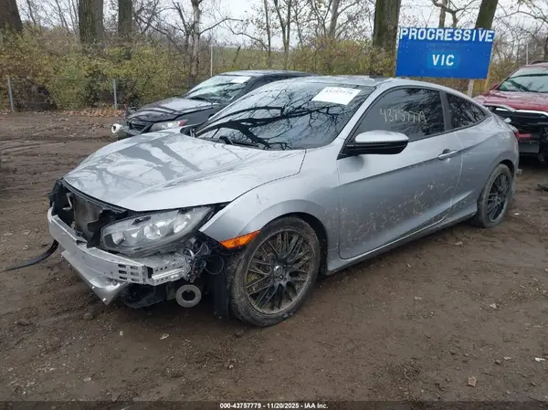 2HGFC3A51JH753838 2018 HONDA CIVIC - Image 2