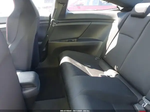 2HGFC3A51JH755069 2018 HONDA CIVIC - Image 8