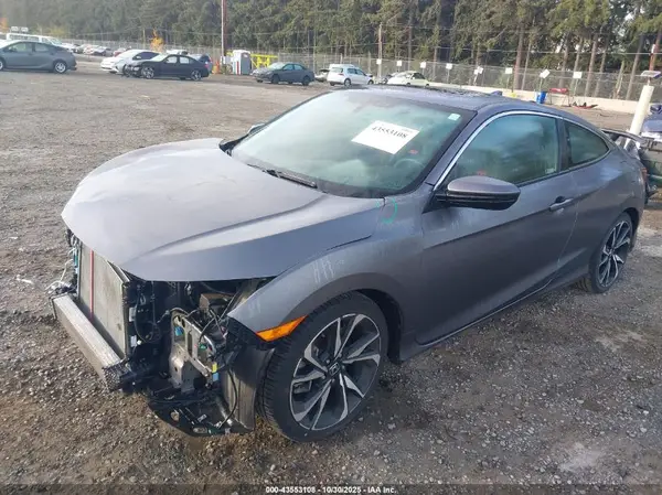2HGFC3A51JH755847 2018 HONDA CIVIC - Image 2