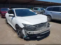 2HGFC3A52JH750009 2018 HONDA CIVIC