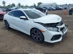 2HGFC3A52JH750205 2018 HONDA CIVIC