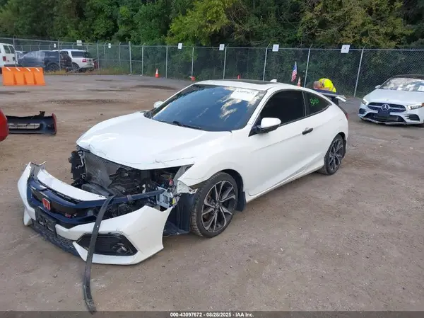 2HGFC3A52JH753153 2018 HONDA CIVIC - Image 2