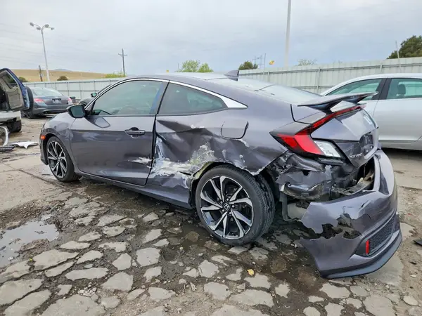2HGFC3A53JH754697 2018 HONDA CIVIC - Image 2