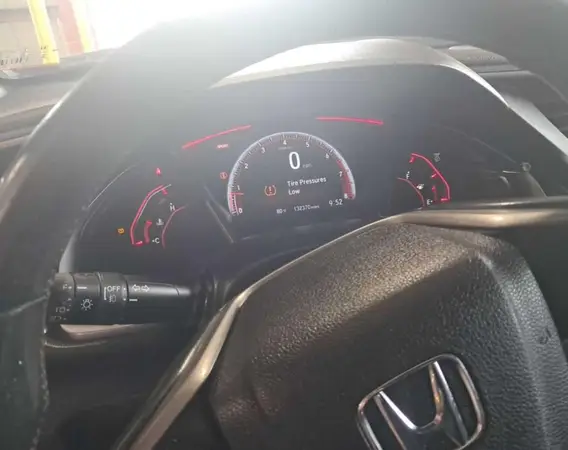 2HGFC3A53JH756126 2018 HONDA CIVIC - Image 8