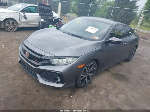 2HGFC3A53KH752062 2019 HONDA CIVIC - Image 2