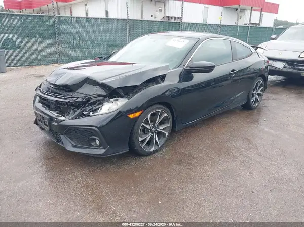 2HGFC3A55HH752136 2017 HONDA CIVIC - Image 2