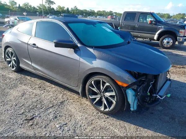 2HGFC3A55JH755611 2018 HONDA CIVIC - Image 1