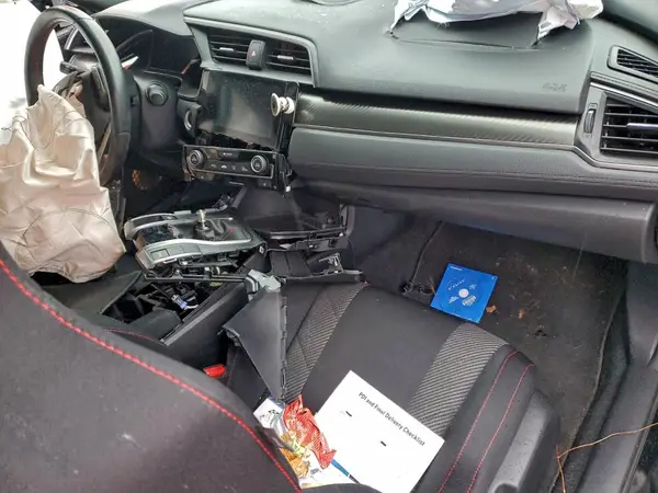 2HGFC3A56JH756704 2018 HONDA CIVIC - Image 8