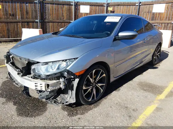 2HGFC3A57JH750961 2018 HONDA CIVIC - Image 2