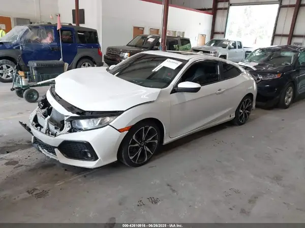 2HGFC3A57JH751575 2018 HONDA CIVIC - Image 2