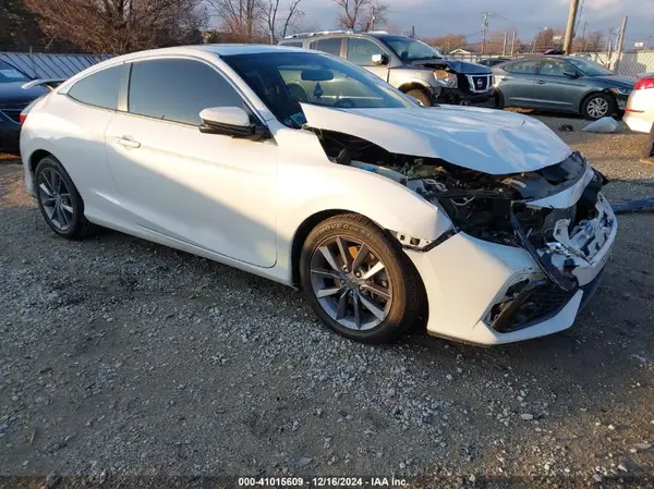 2HGFC3A57KH753084 2019 HONDA CIVIC - Image 1