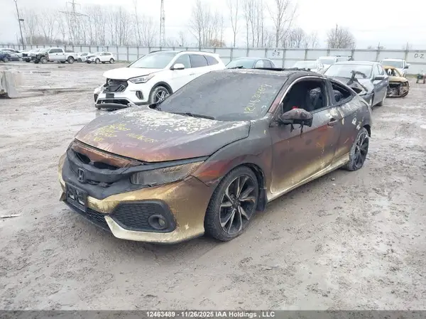 2HGFC3A58JH220207 2018 HONDA CIVIC - Image 2