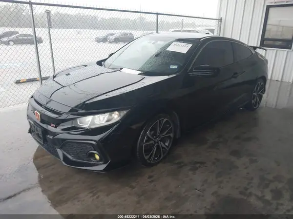2HGFC3A58JH755781 2018 HONDA CIVIC - Image 2