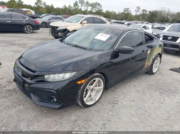 2HGFC3A58JH756610 2018 HONDA CIVIC - Image 2