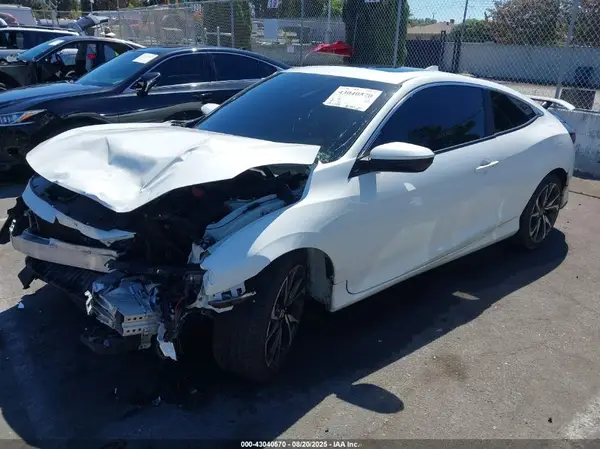 2HGFC3A59JH750900 2018 HONDA CIVIC - Image 2