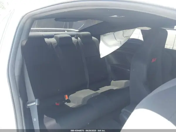 2HGFC3A59JH750900 2018 HONDA CIVIC - Image 8