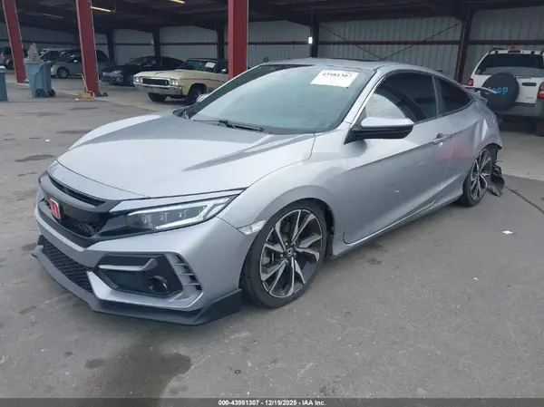 2HGFC3A59JH754798 2018 HONDA CIVIC - Image 2