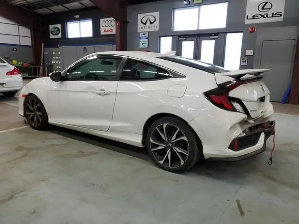 2HGFC3A5XJH752008 2018 HONDA CIVIC - Image 2