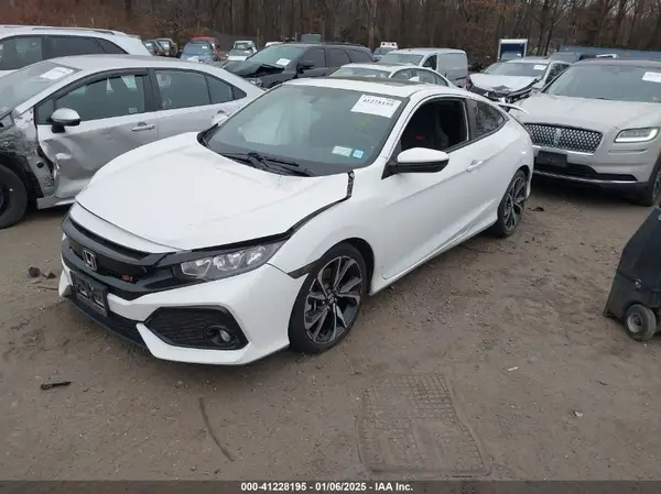 2HGFC3A5XJH756558 2018 HONDA CIVIC - Image 2