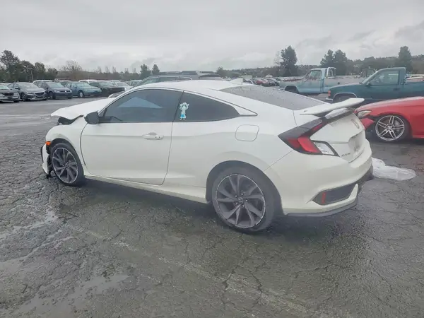 2HGFC3A5XJH756740 2018 HONDA CIVIC - Image 2