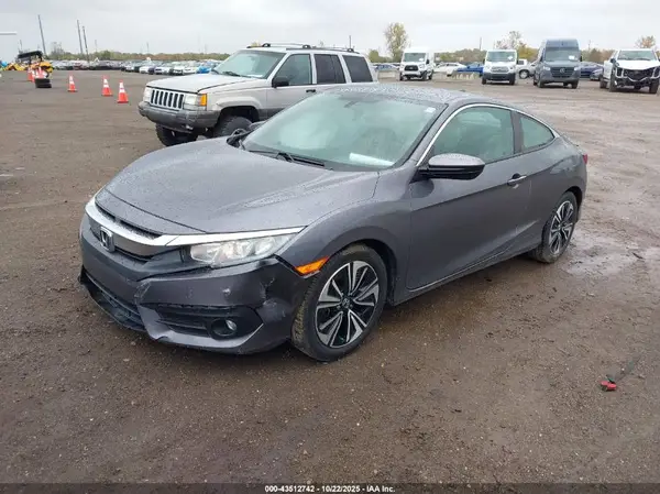 2HGFC3B31JH350245 2018 HONDA CIVIC - Image 2