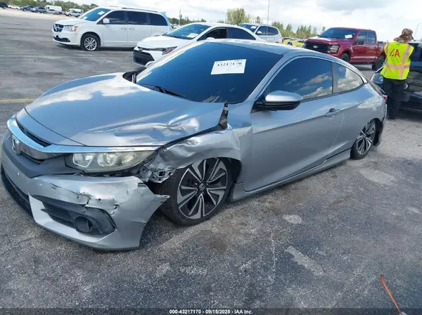 2HGFC3B31JH350648 2018 HONDA CIVIC - Image 2