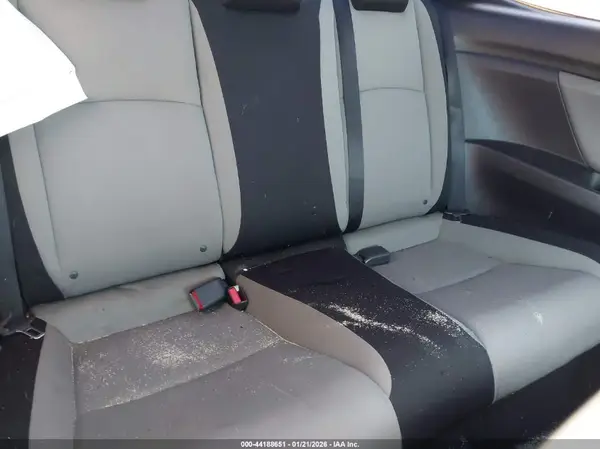 2HGFC3B31JH354974 2018 HONDA CIVIC - Image 8