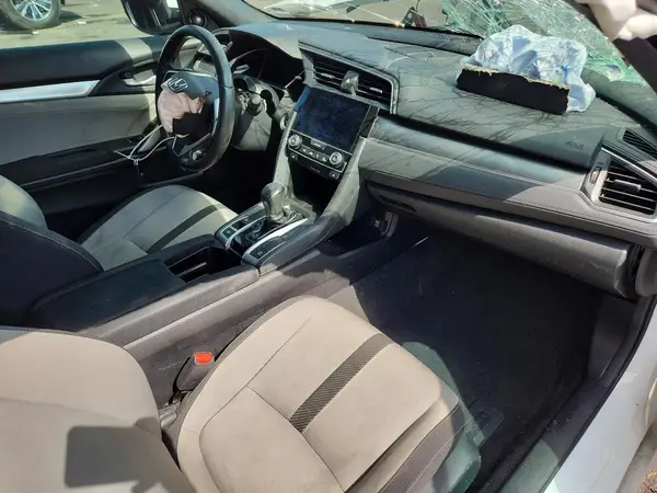 2HGFC3B31JH355347 2018 HONDA CIVIC - Image 8