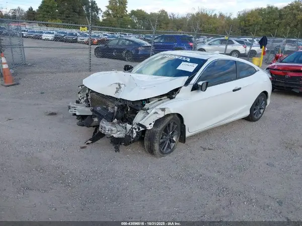 2HGFC3B31KH355446 2019 HONDA CIVIC - Image 2
