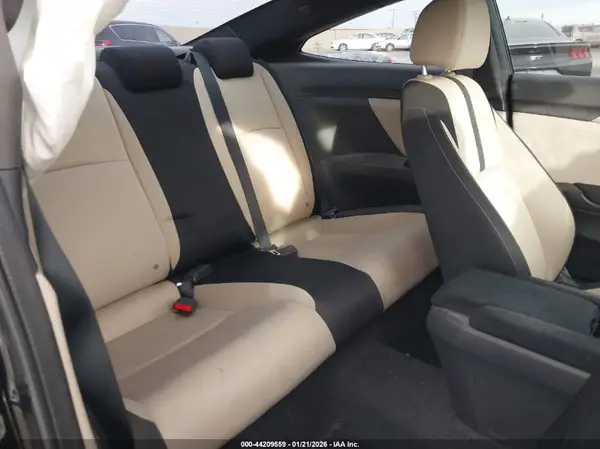 2HGFC3B32GH353535 2016 HONDA CIVIC - Image 8