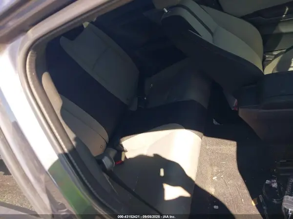 2HGFC3B32GH360498 2016 HONDA CIVIC - Image 8