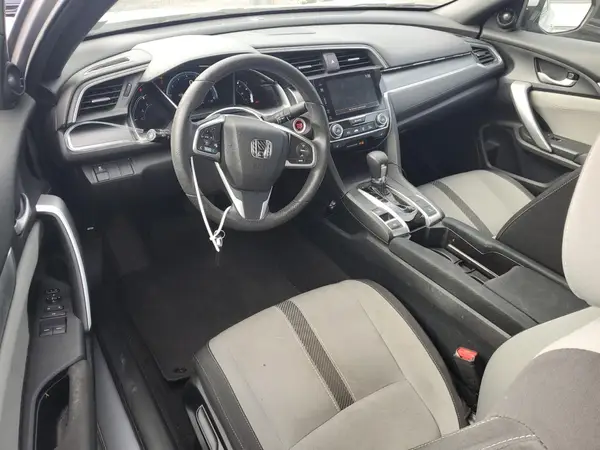 2HGFC3B32HH356596 2017 HONDA CIVIC - Image 8