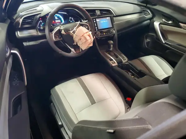 2HGFC3B32HH358607 2017 HONDA CIVIC - Image 8