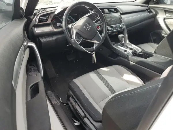 2HGFC3B32JH352067 2018 HONDA CIVIC - Image 8