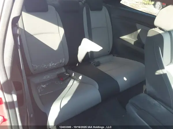 2HGFC3B33GH427836 2016 HONDA CIVIC - Image 8
