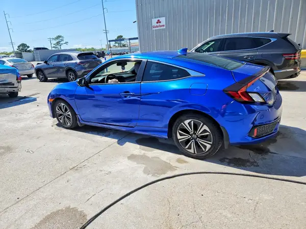 2HGFC3B33HH350144 2017 HONDA CIVIC - Image 2