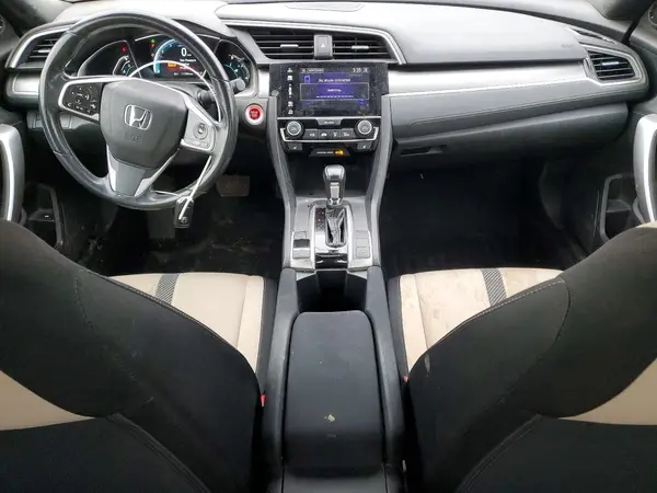 2HGFC3B33JH352630 2018 HONDA CIVIC - Image 8
